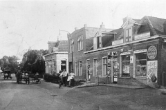 14a-kruidenierswinkel-van-wijngaarden-1937
