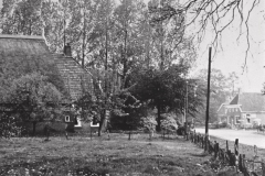 02a-Hoofdweg-130-boerderij-A.Buls-rechts-Scheepstra