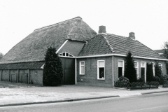 15a-Hoofdweg-115-boerderij-J.en-A.-Steunebrink-afbr-1996